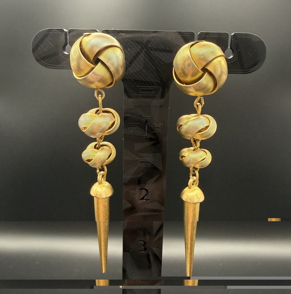 Vintage Etruscan Revival Matte Gold Tone Knot Torpedo Spike Dangle Earrings